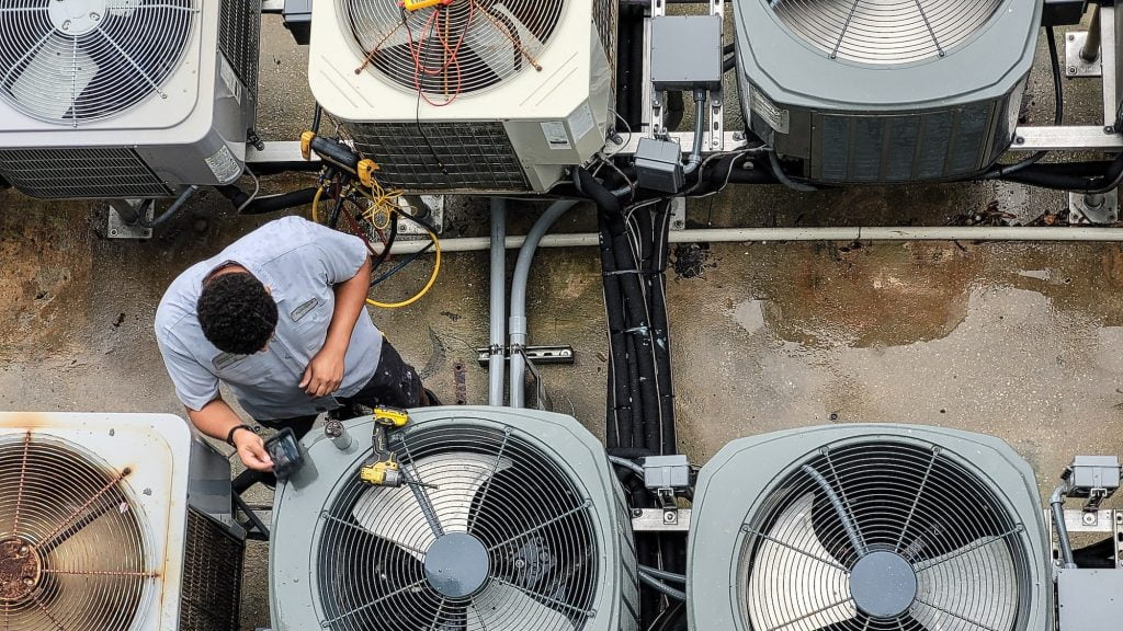 Why Every Business is Switching to COMMERCIAL ROOFTOP HVAC UNITS