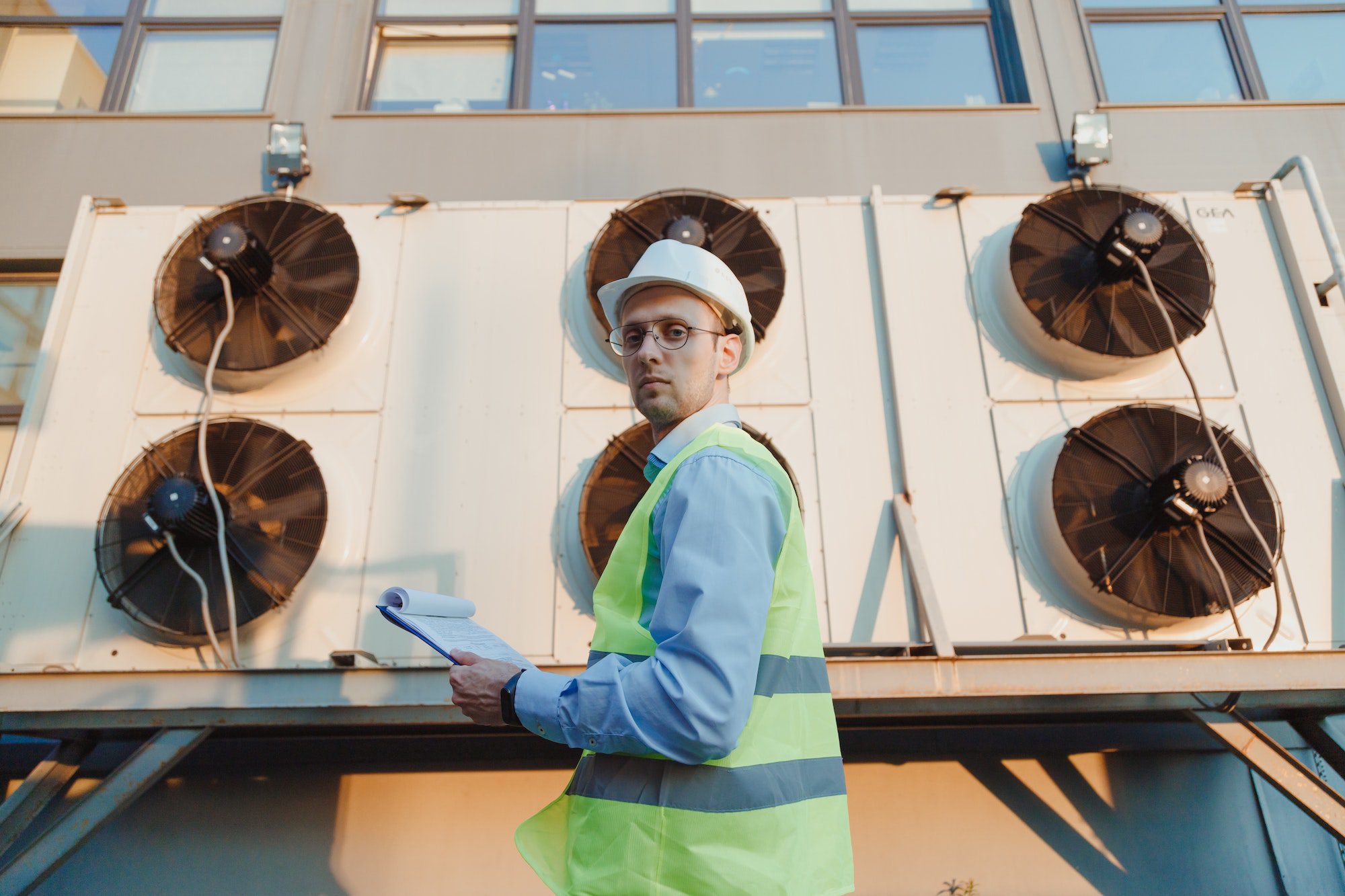 The Unexpected Benefits of Investing in a COMMERCIAL ROOFTOP HVAC UNIT!