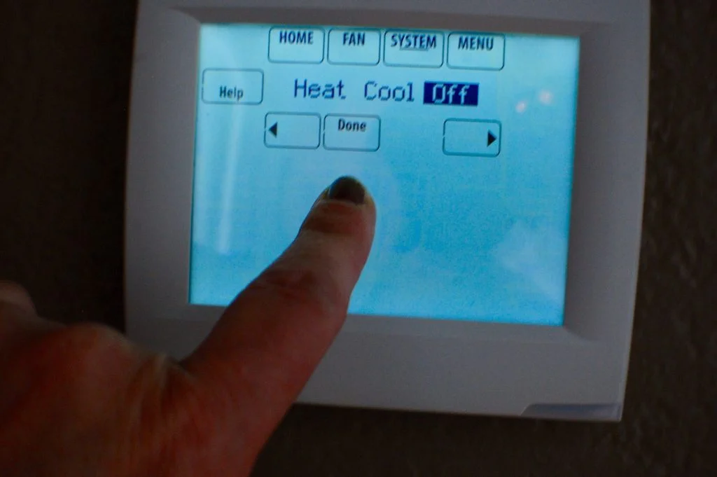 Adjusting the temperature on controller