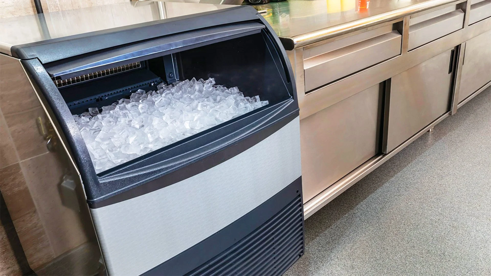 commercial ice machine undercounter